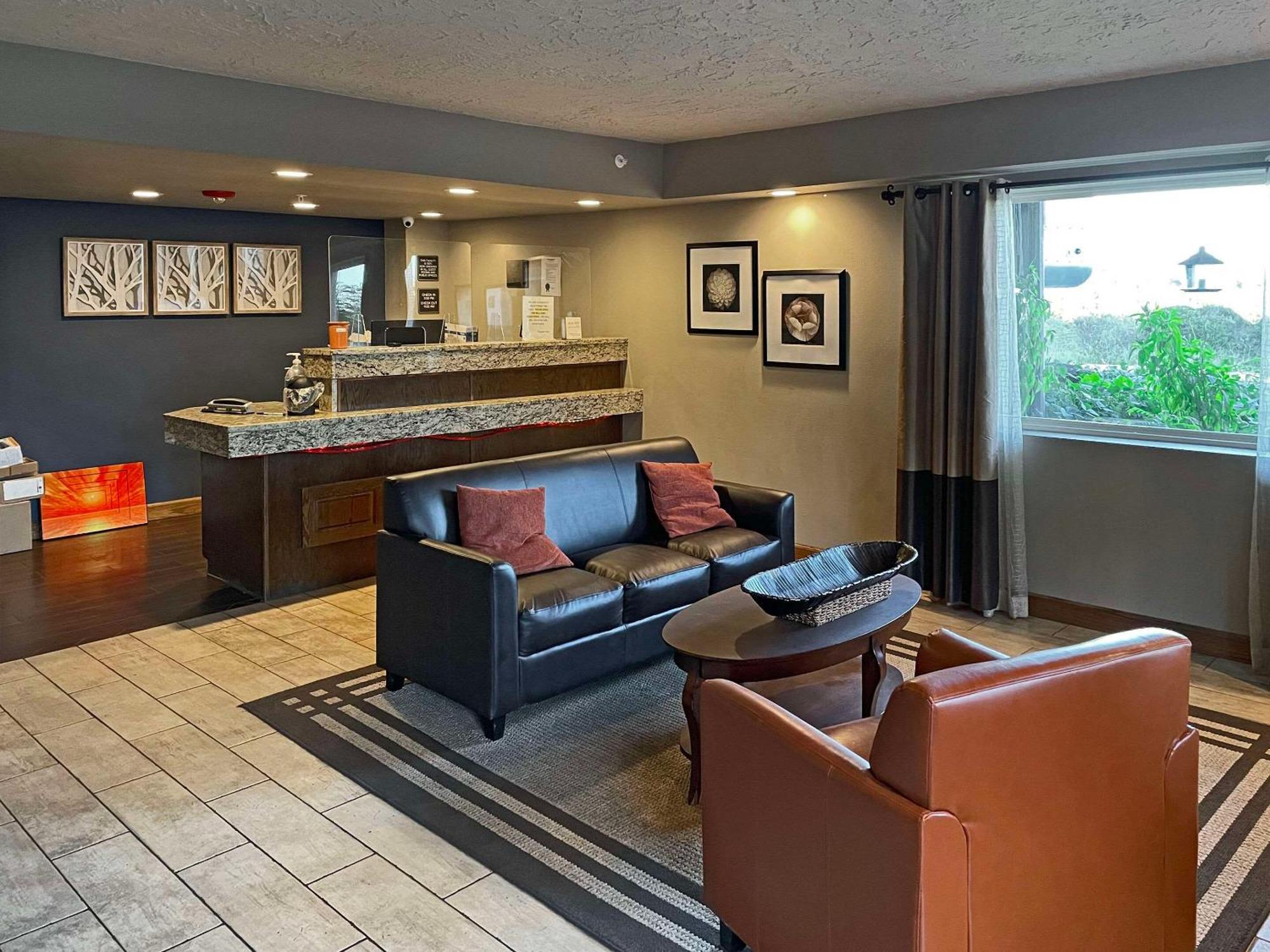 Quality Inn Clinton North Exterior foto