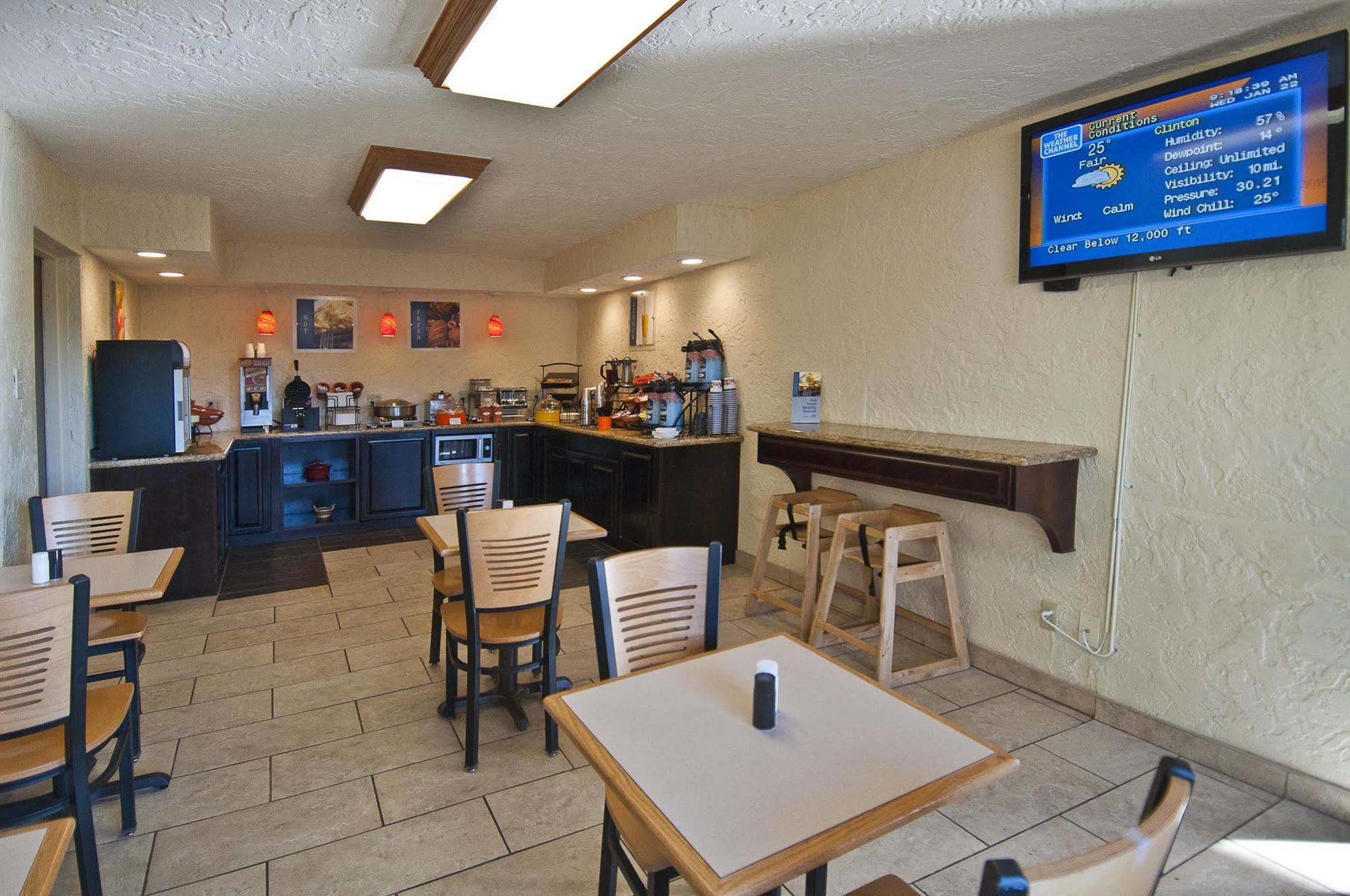 Quality Inn Clinton North Exterior foto